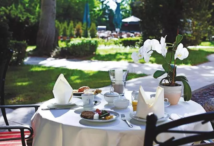 Отель Upstalsboom Heringsdorf