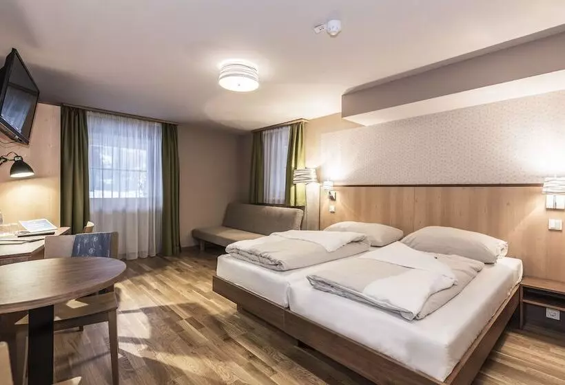 Jufa Hotel Grundlsee