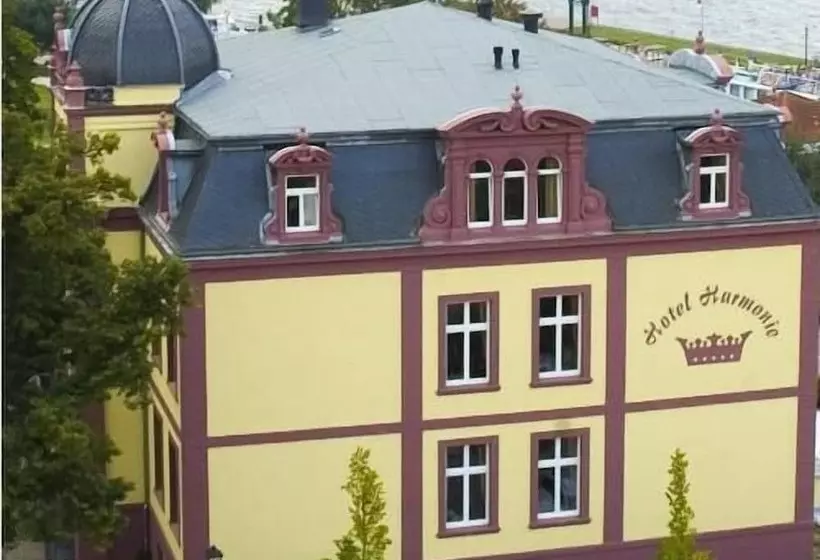 Müritz Hotel Harmonie Inkl Wellnessbereich