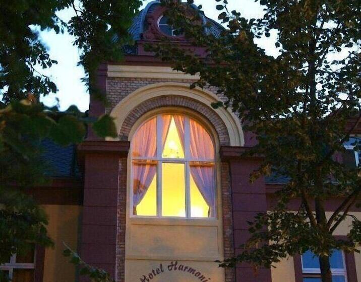 Müritz Hotel Harmonie Inkl Wellnessbereich