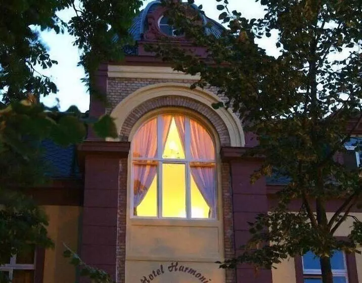 Müritz Hotel Harmonie Inkl Wellnessbereich