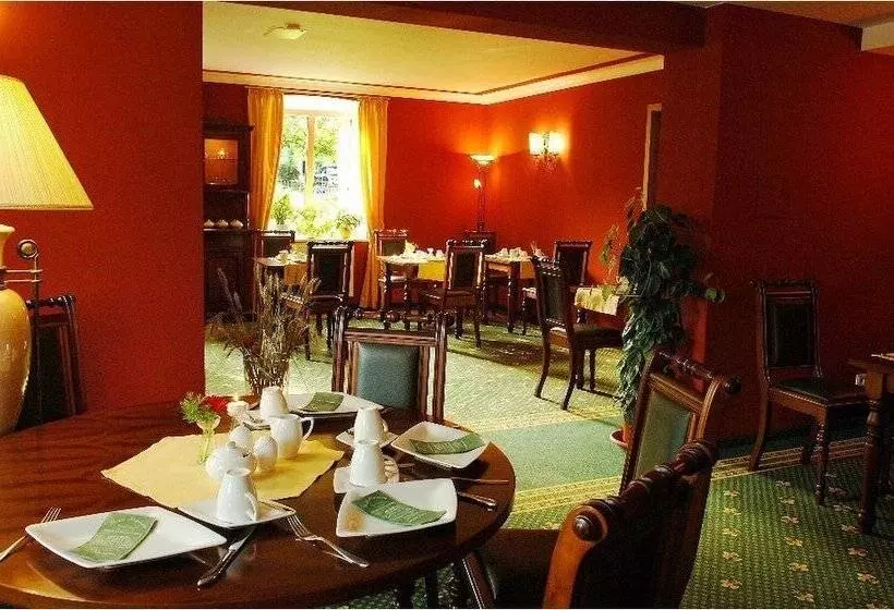 Müritz Hotel Harmonie Inkl Wellnessbereich