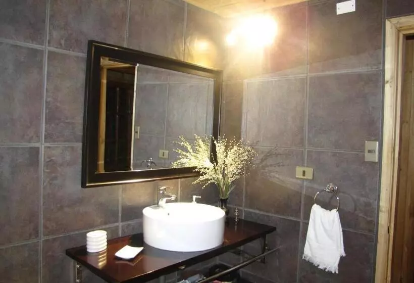 B&b Shambala Hn