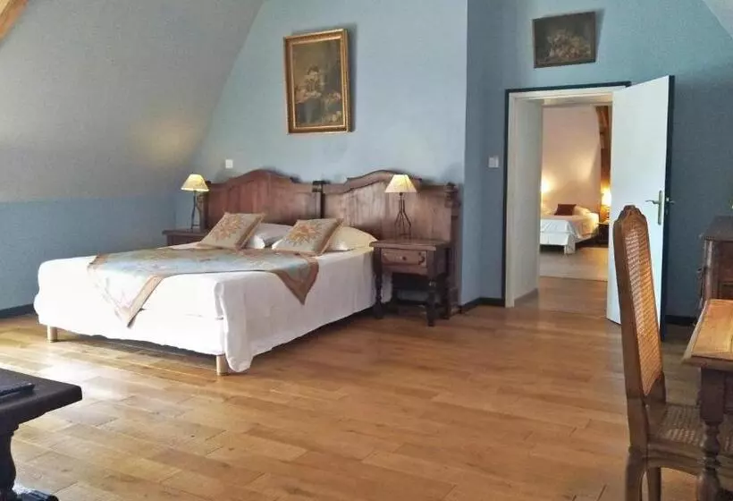 Aamiaismajoitus (B&B) Manoir De La Touche