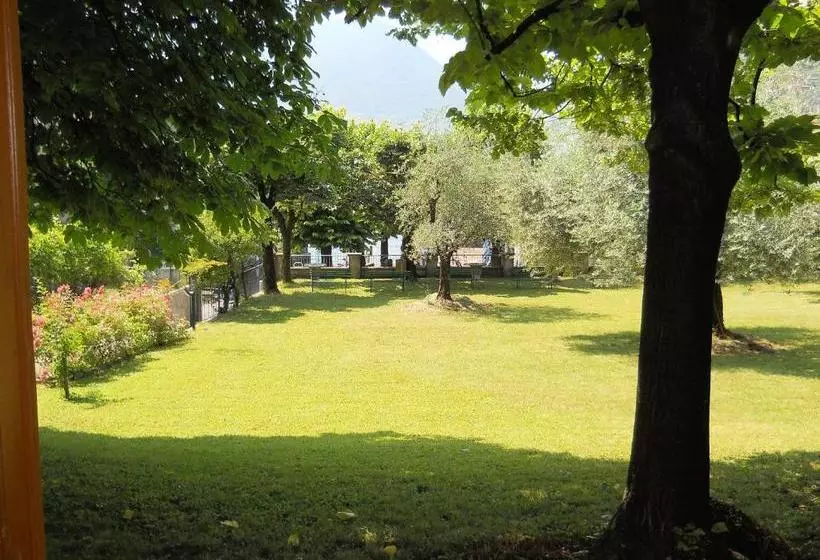 ホテル Albergo Ristorante Aquila
