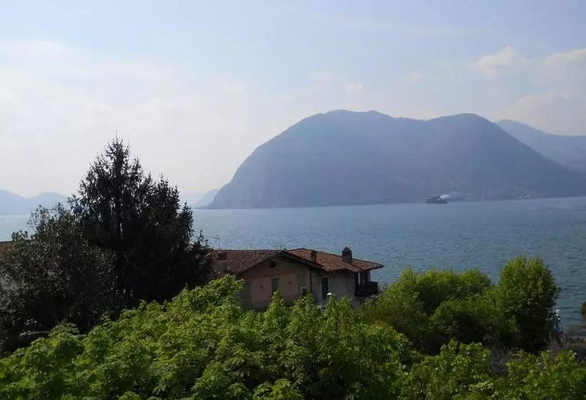 ホテル Albergo Ristorante Aquila