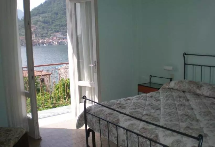 ホテル Albergo Ristorante Aquila