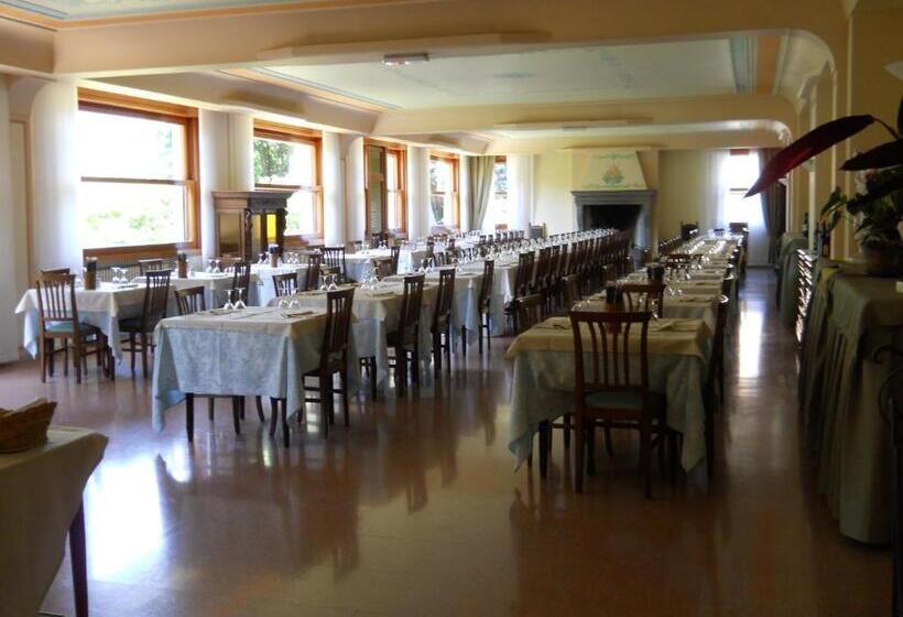Otel Albergo Ristorante Aquila