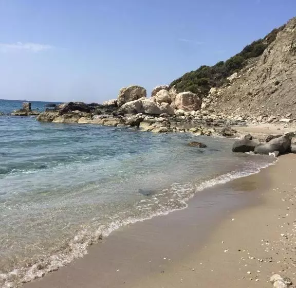 هتل Beso Patara