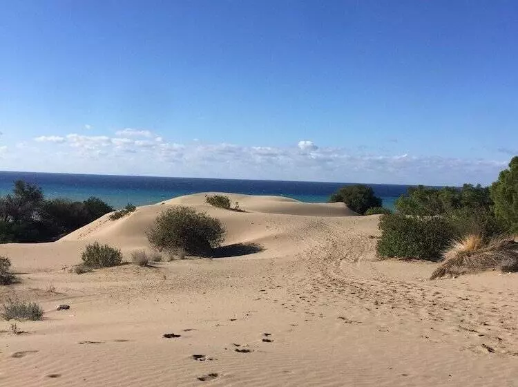 هتل Beso Patara