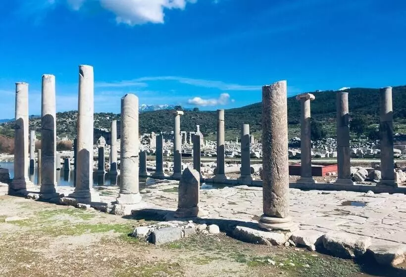 هتل Beso Patara