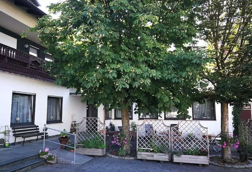 Hotelli Hopfenerlebnishof