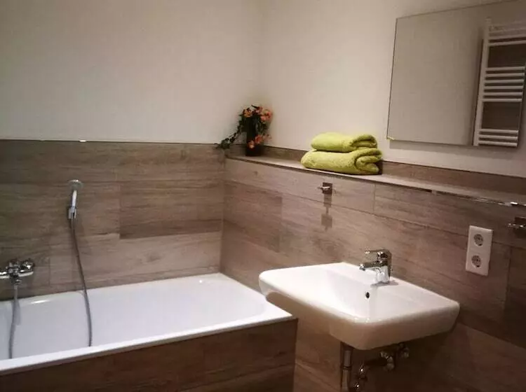 Hotelli Hopfenerlebnishof