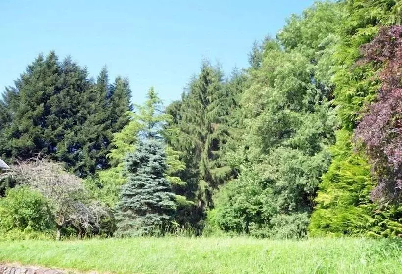ホテル La Source Du Mont