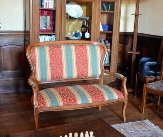 בית מלון כפרי La Source Du Mont