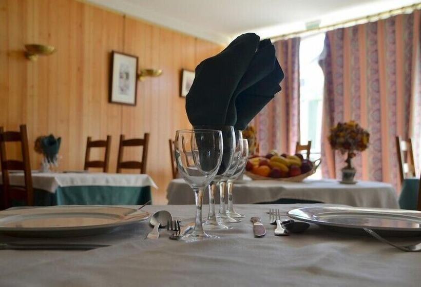 בית מלון כפרי La Source Du Mont