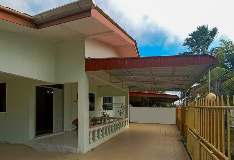 בית מלון כפרי Oyo 90238 Just Homestay