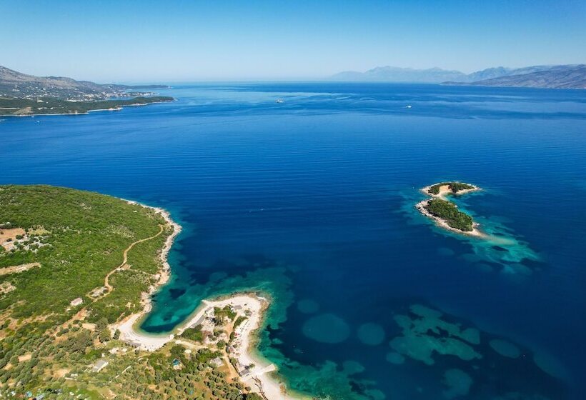 בית מלון כפרי Two Mermaids Ksamil