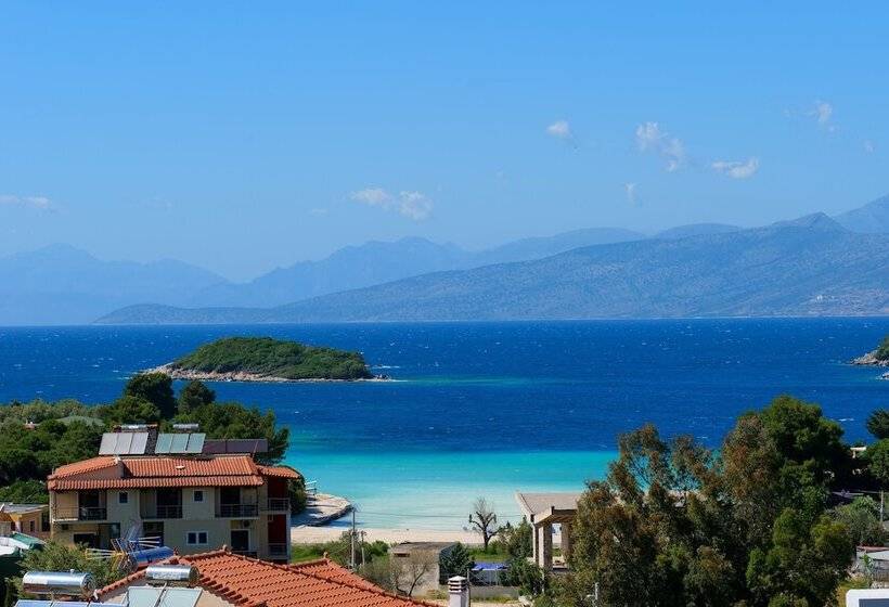 בית מלון כפרי Two Mermaids Ksamil