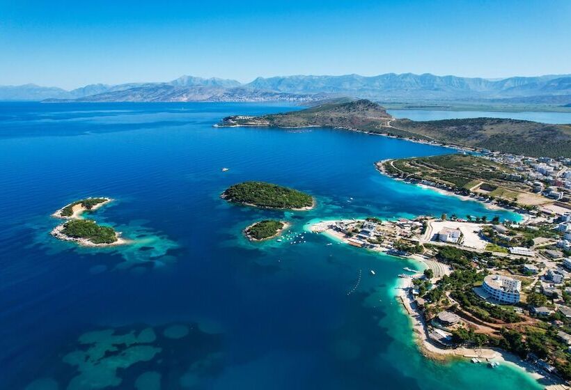 בית מלון כפרי Two Mermaids Ksamil