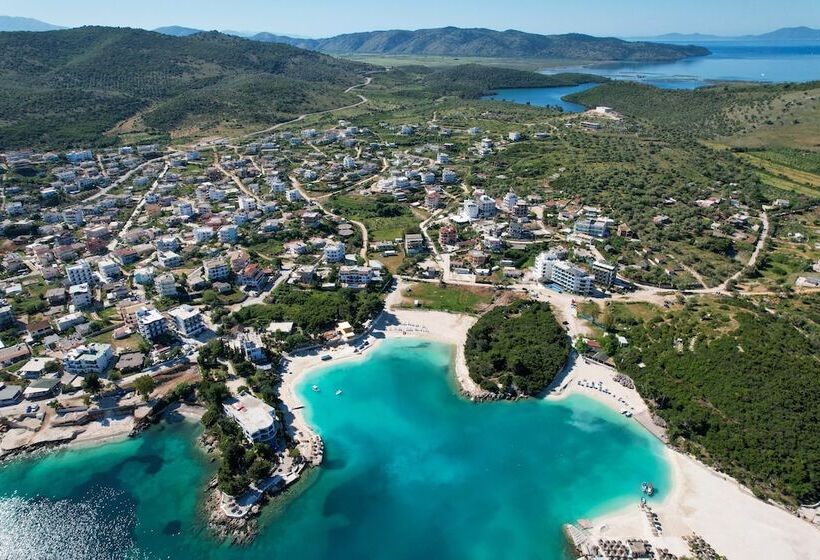 בית מלון כפרי Two Mermaids Ksamil