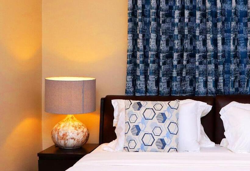 Montecito Apartments