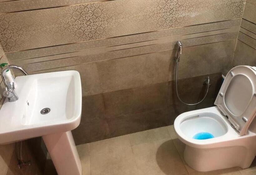 Pensão Khushi Cottage