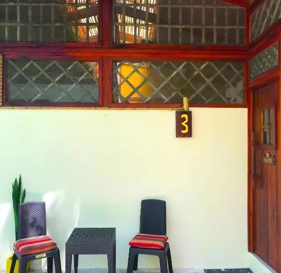 پانسیون Villa # 3   High End Studio Apartment