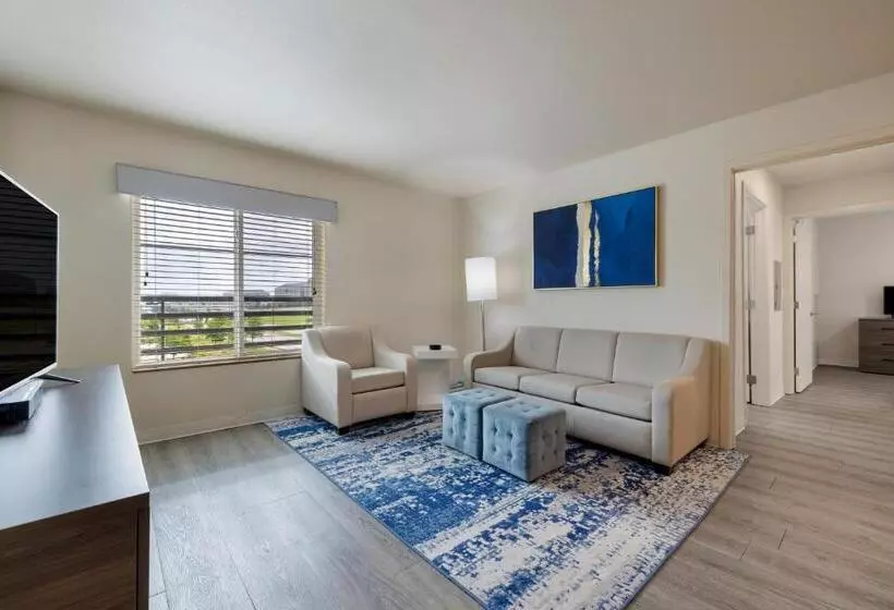 Soka Suites Dallas  Las Colinas