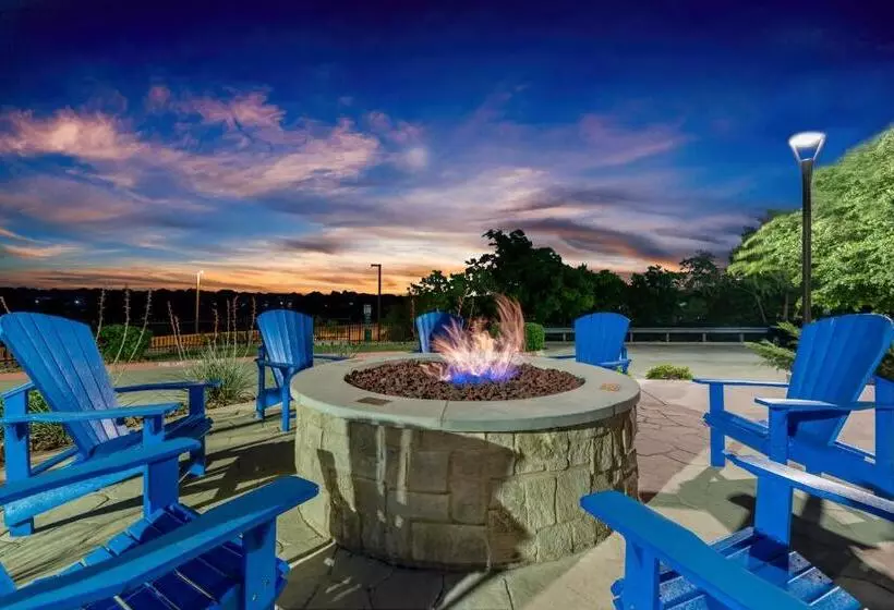 Soka Suites Dallas  Las Colinas