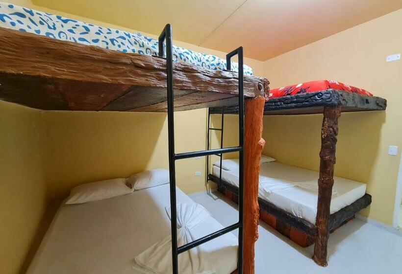 בית מלון כפרי El Emperador Doradal