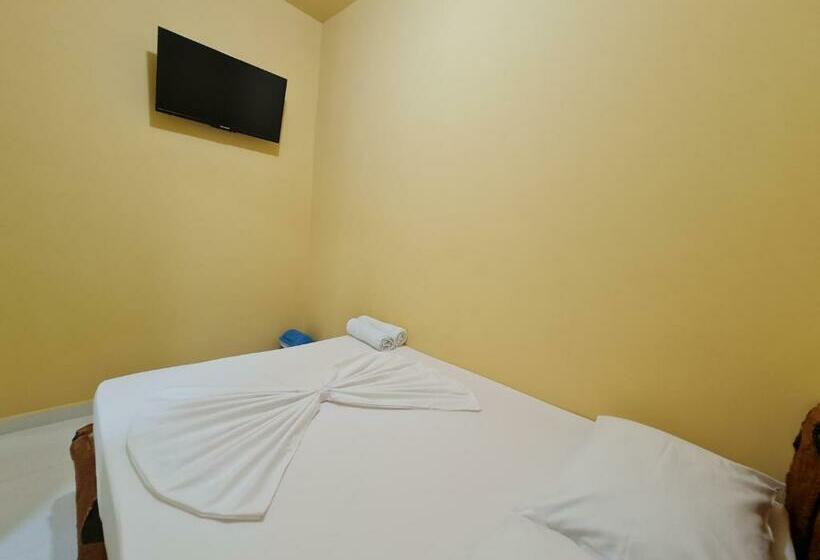 בית מלון כפרי El Emperador Doradal