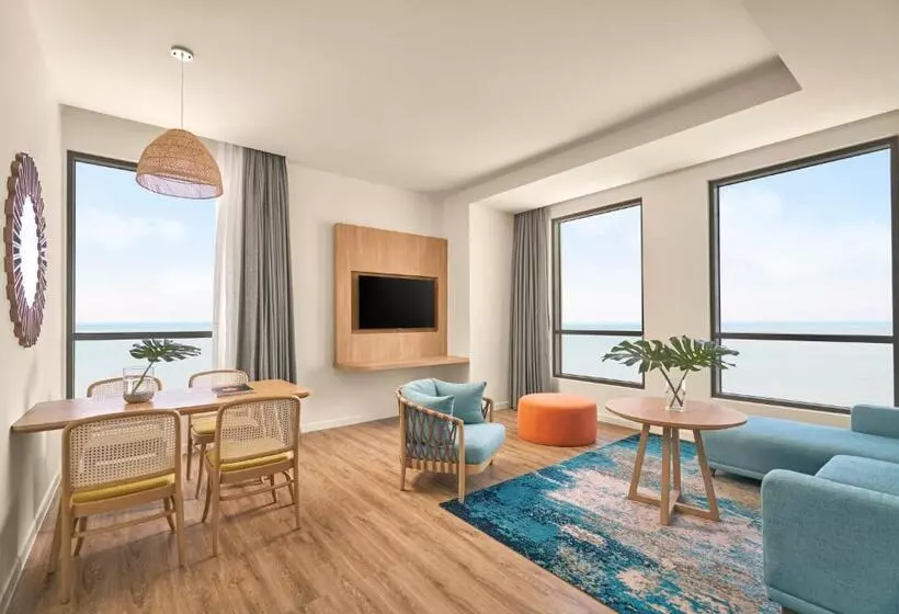ホテル Holiday Inn Resort Ho Tram Beach, An Ihg