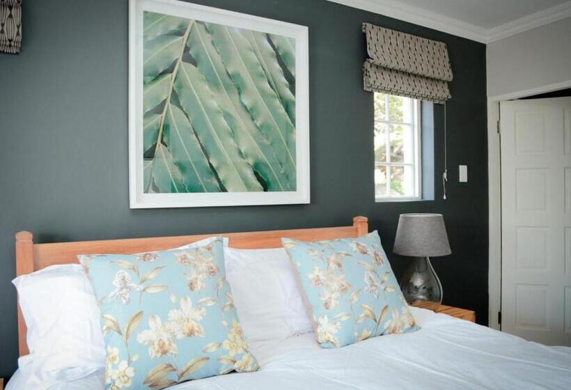 هتل Mogi Boutique