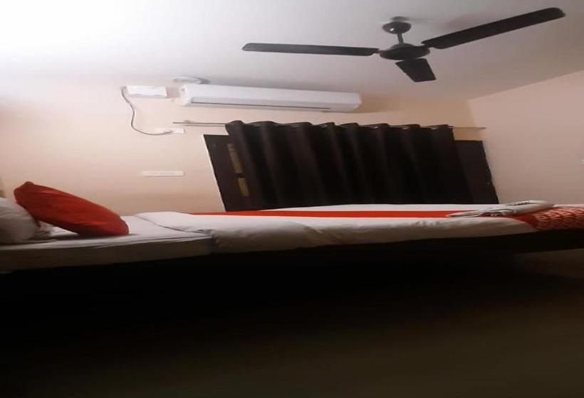 בית מלון כפרי Oyo 80993 Mango Tree