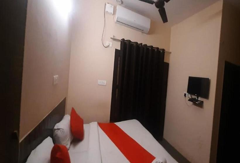 בית מלון כפרי Oyo 80993 Mango Tree