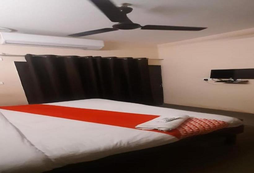 בית מלון כפרי Oyo 80993 Mango Tree