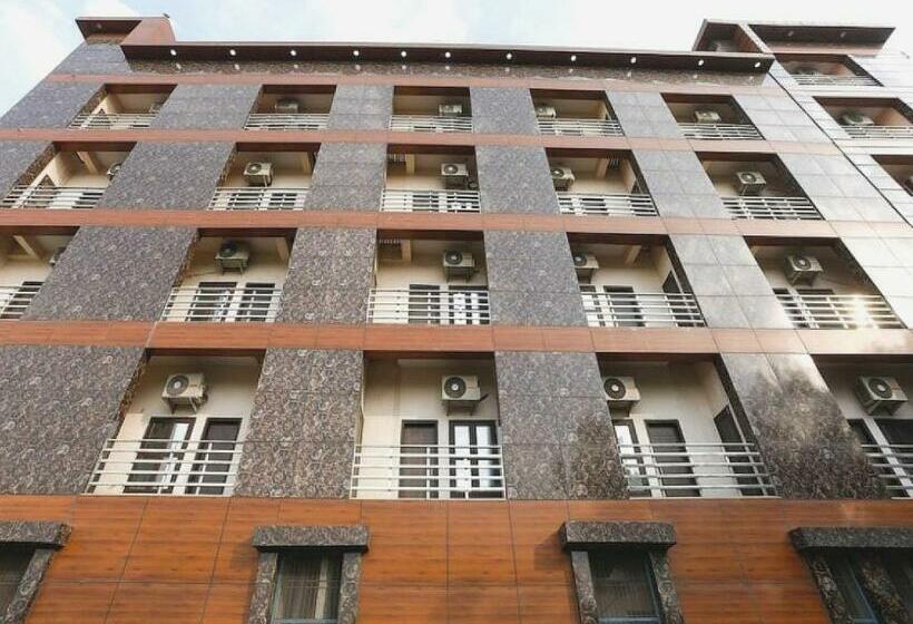 בית מלון כפרי Oyo 80993 Mango Tree