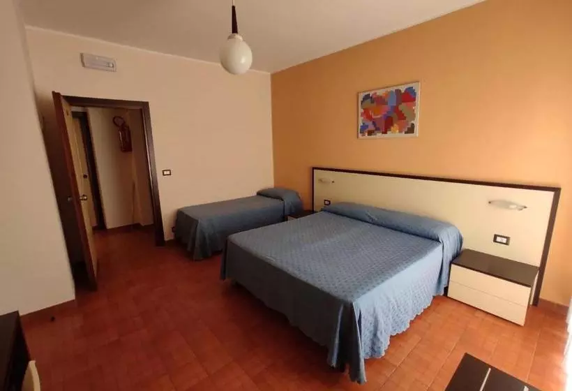 هتل Pensione Bologna