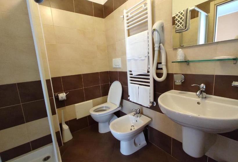 בית מלון כפרי Pensione Bologna