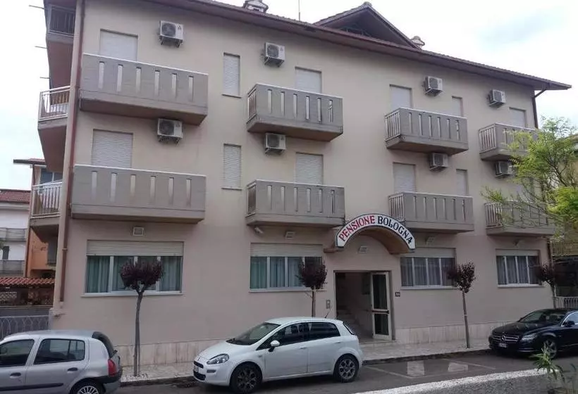 هتل Pensione Bologna