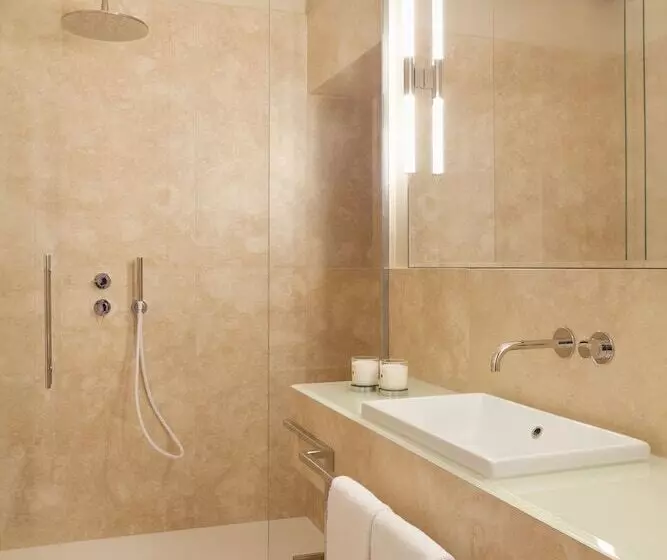 پانسیون Amabilia Suites