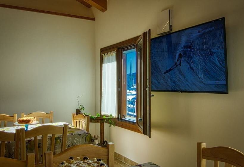 פנסיון Paesemio Cervarezza Di Bolzoni Maria Graziella