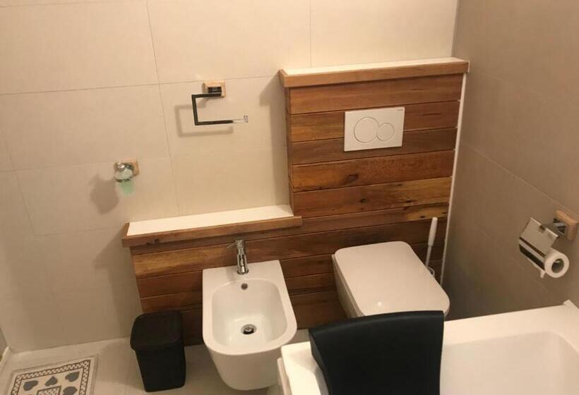 פנסיון Paesemio Cervarezza Di Bolzoni Maria Graziella