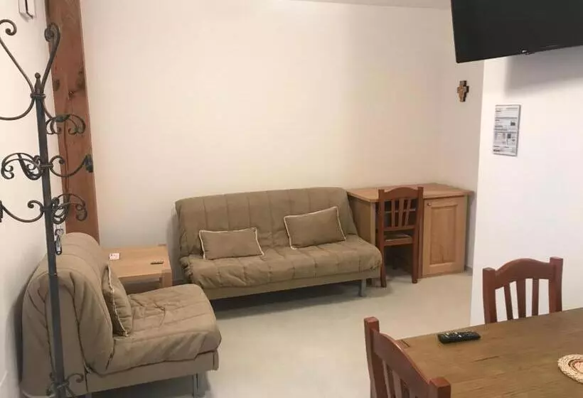 Majatalo Paesemio Cervarezza Di Bolzoni Maria Graziella