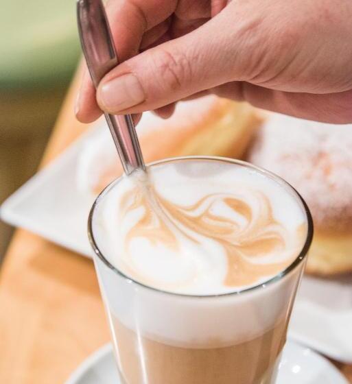 Apparthotel Feldhof   Living And Bistro