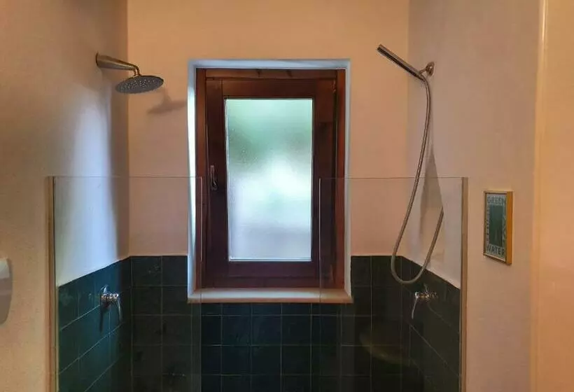 تختخواب و صبحانه Mesogheo