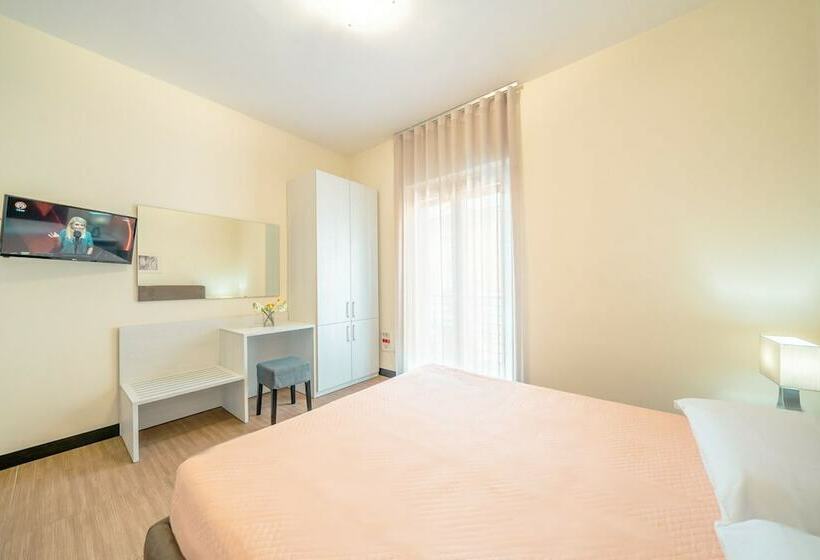 צימר Porta Maggiore Deluxe Center City Rooms