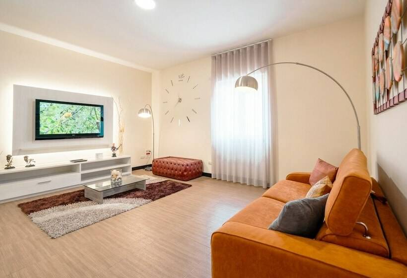 צימר Porta Maggiore Deluxe Center City Rooms