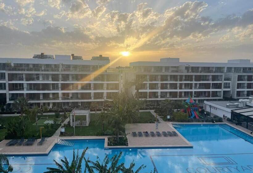 ホテル Courtyard Long Beach Holiday Resort